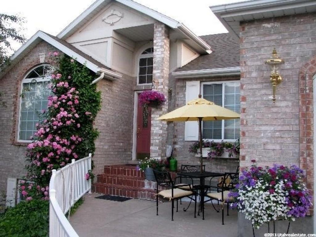5875 S 1100 E, South Ogden, UT 84405 — photo 2