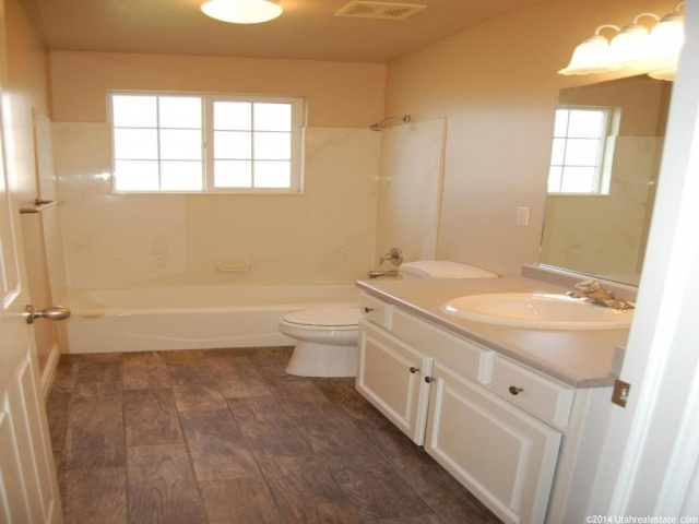 1894 N 400 W, Sunset, UT 84015 — photo 6