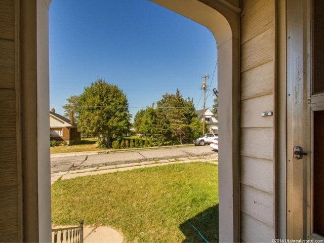 1106 S Liberty Ave E, Ogden, UT 84404 — photo 5