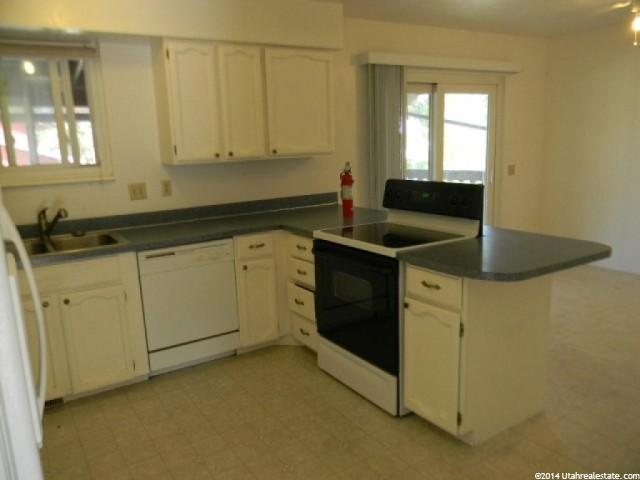 841 W 600 N, Clearfield, UT 84015 — photo 5