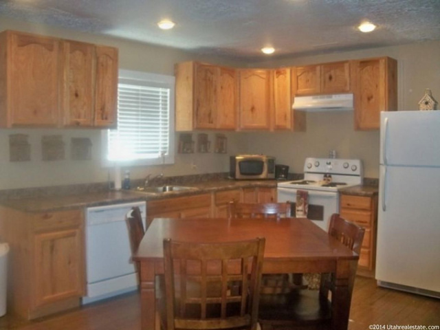 123 E 200 N, Salina, UT 84654 — photo 8