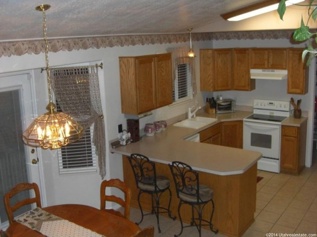 1124 W 150 S, Layton, UT 84041 — photo 2