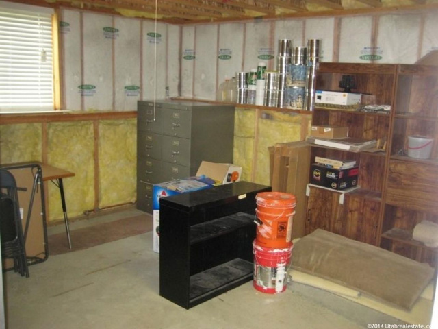 438 S 400 W, Smithfield, UT 84335 — photo 9