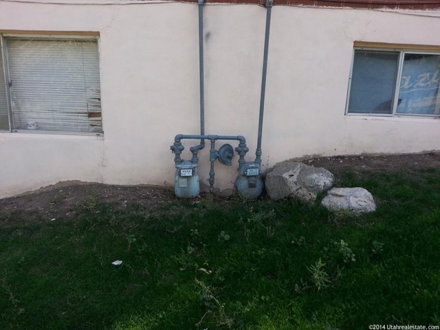 526 S 33rd St E, Ogden, UT 84403 — photo 2