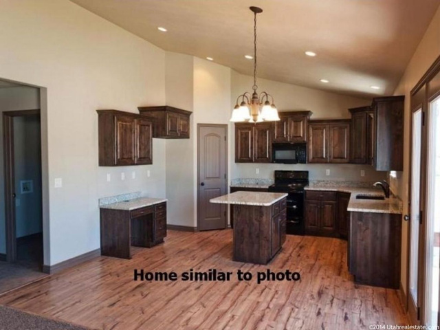 1254 W 2300 N, Clinton, UT 84015 — photo 2