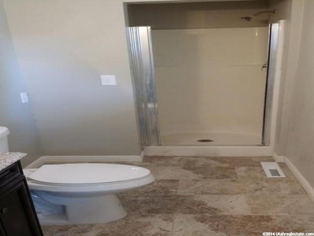 595 W 200 N, Logan, UT 84321 — photo 10