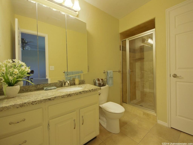 1627 E Granada Dr, Sandy, UT 84093 — photo 11