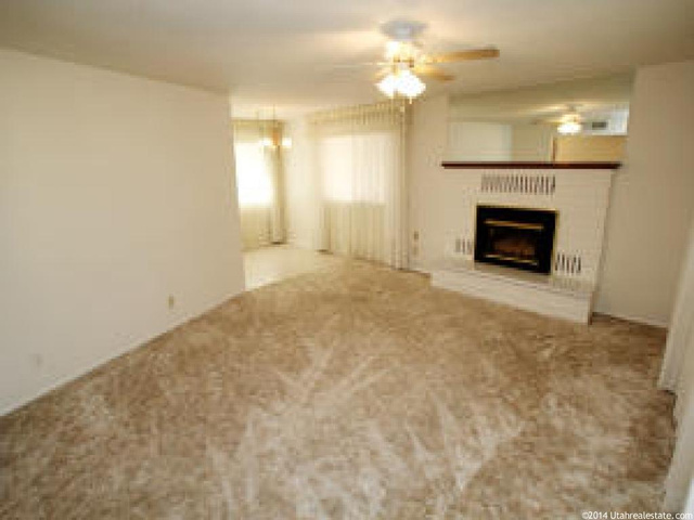 330 E 300 S, St. George, UT 84770 — photo 2