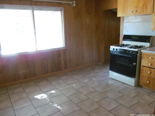 463 Center St, Clearfield, UT 84015 — photo 7