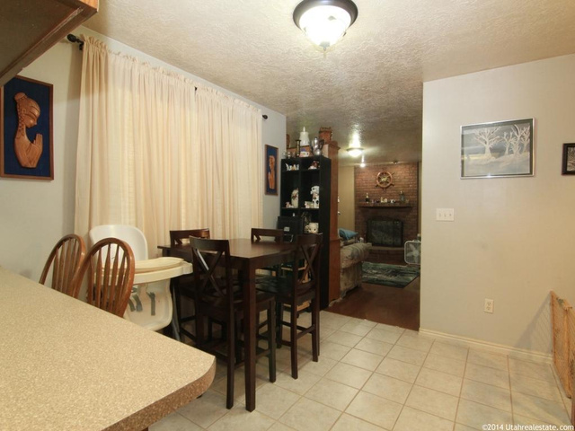 2455 S Bluff St, Syracuse, UT 84075 — photo 6