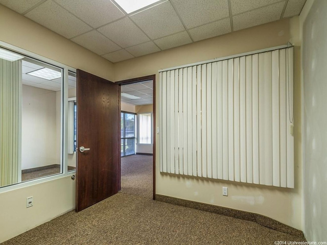 4815 S 3500 W, Roy, UT 84067 — photo 10