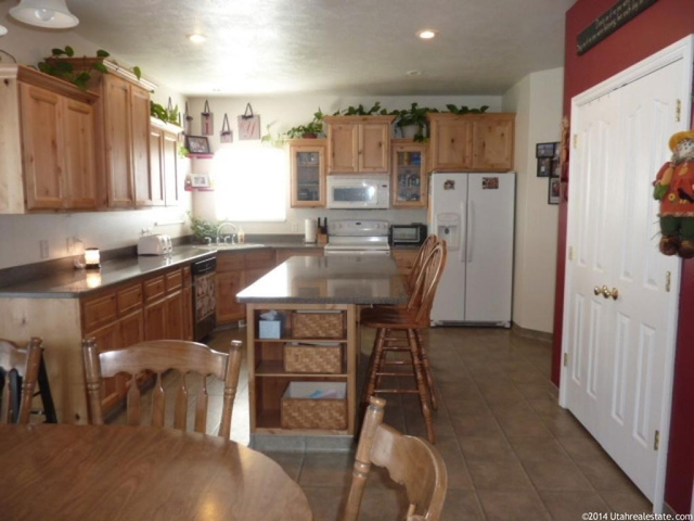 247 S 125 E, Garland, UT 84312 — photo 7