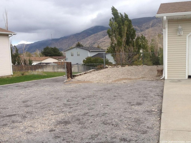 915 E 350 S, Brigham City, UT 84302 — photo 9