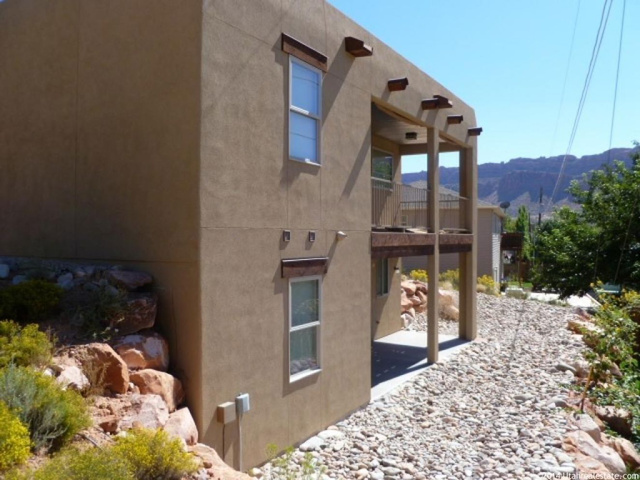 326 Crestview Dr, Moab, UT 84532 — photo 4