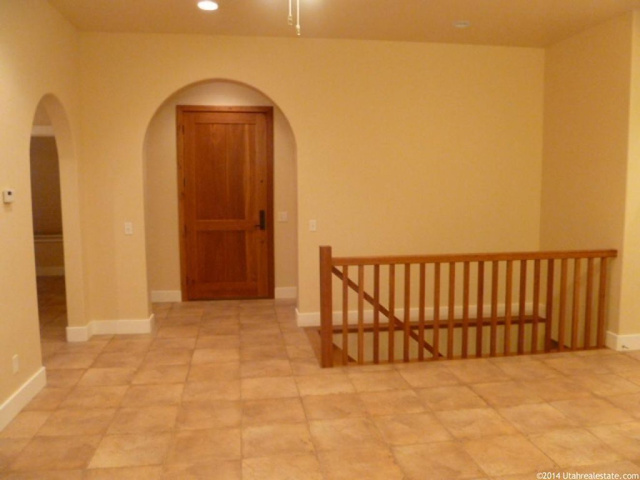 326 Crestview Dr, Moab, UT 84532 — photo 6