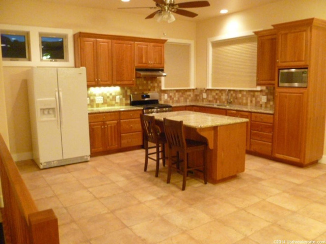 326 Crestview Dr, Moab, UT 84532 — photo 7