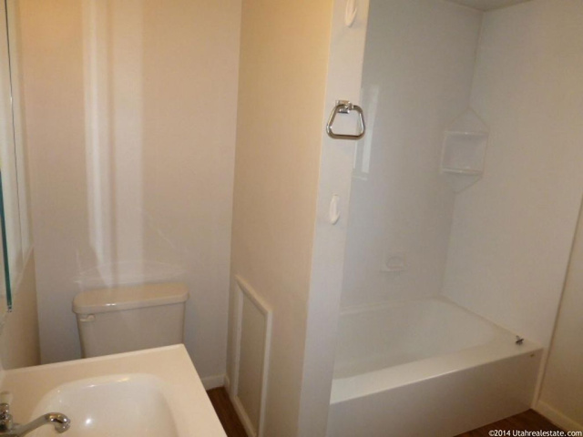 527 S 100 E, Bountiful, UT 84010 — photo 6