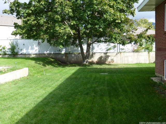 527 S 100 E, Bountiful, UT 84010 — photo 10