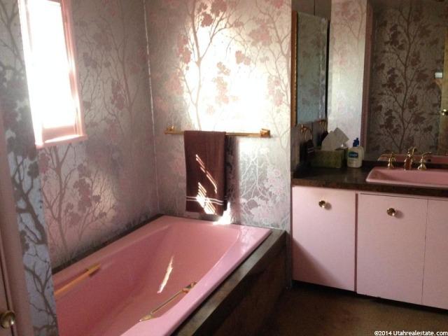 585 N Main W, Clearfield, UT 84015 — photo 8