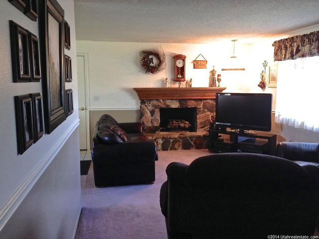 235 S 700 E, Hyrum, UT 84319 — photo 2