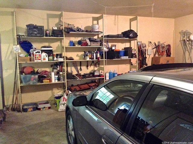 235 S 700 E, Hyrum, UT 84319 — photo 11