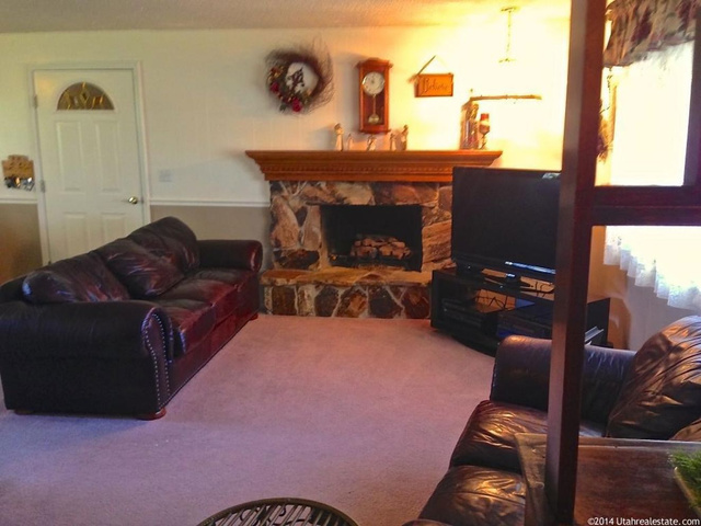 235 S 700 E, Hyrum, UT 84319 — photo 3