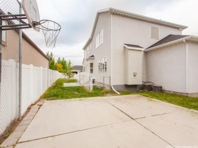10901 S Chapada E, Sandy, UT 84094 — photo 6