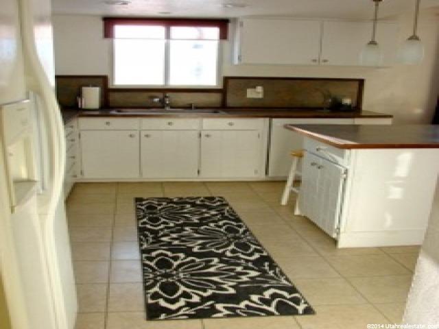 444 E Laurel Dr S, Sandy, UT 84070 — photo 3
