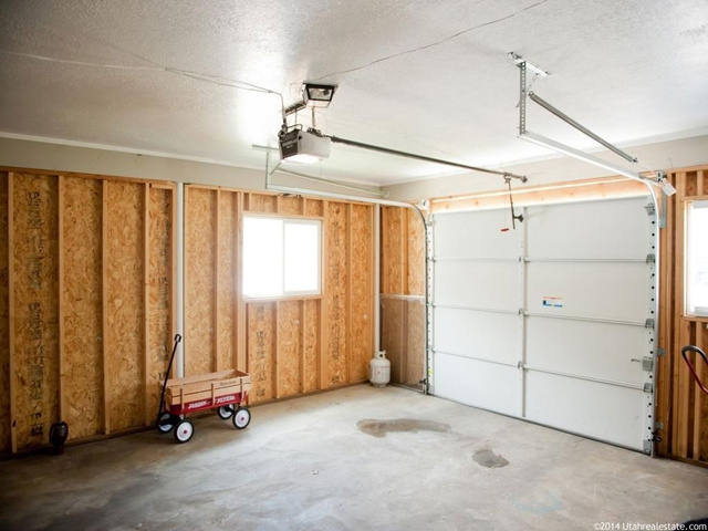 189 N 300 W, Logan, UT 84321 — photo 12