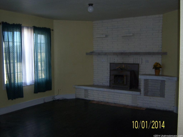 90 E 100 Ln S, Loa, UT 84747 — photo 3