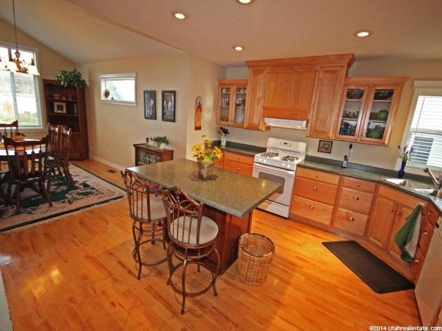 30 N 900 E, Wellsville, UT 84339 — photo 8