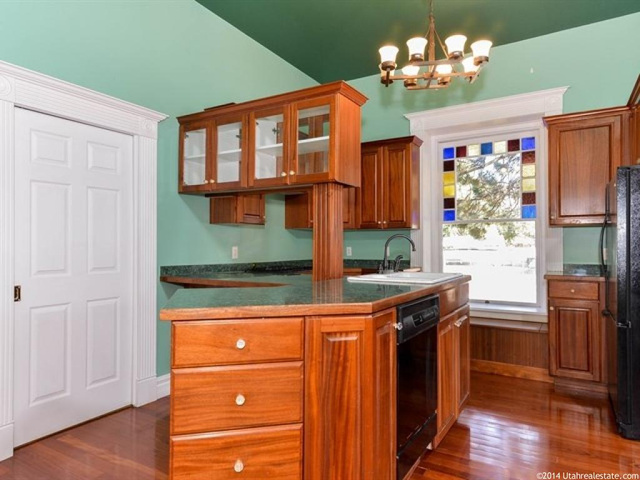 700 E Canyon Rd S, Ogden, UT 84404 — photo 7