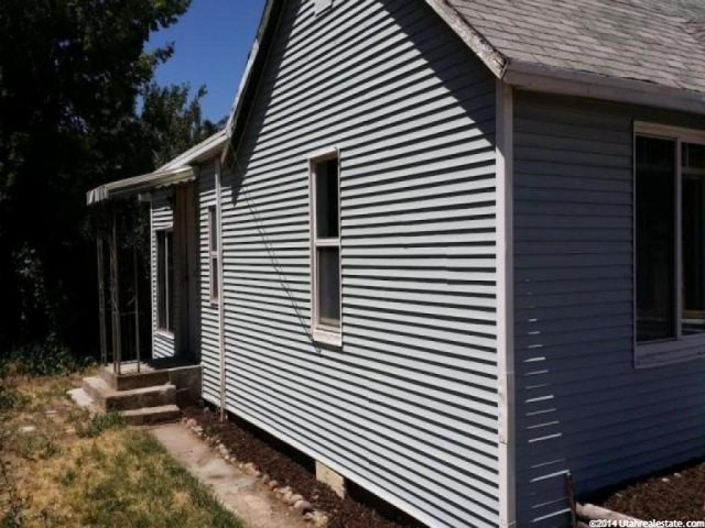 876 S 1000 E, Clearfield, UT 84015 — photo 11