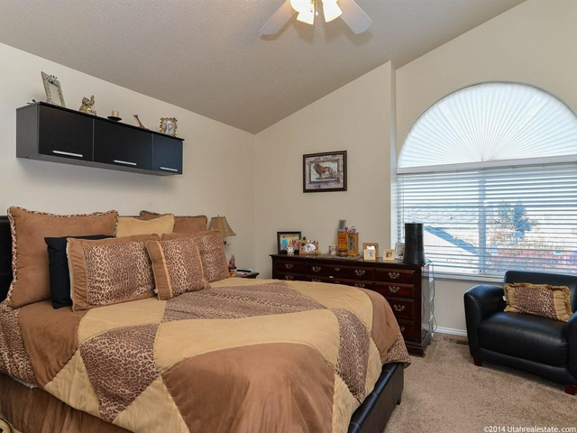2598 W 3950 S, Roy, UT 84067 — photo 9