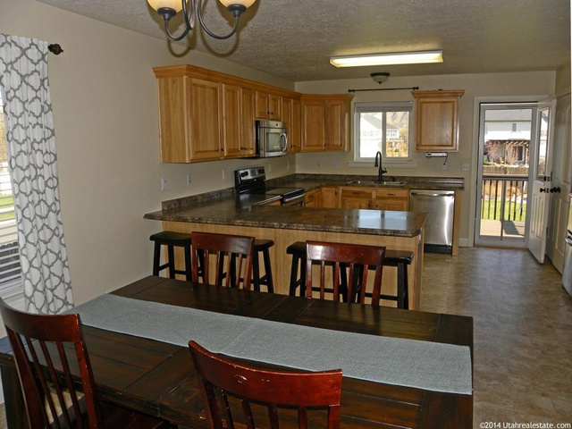 1044 S 900 W, Logan, UT 84321 — photo 5