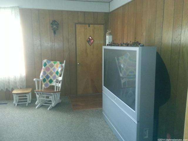 49 S 300 E, Richmond, UT 84333 — photo 4