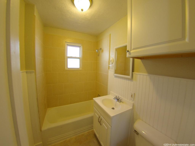 3179 S Quincy Ave E, Ogden, UT 84403 — photo 2