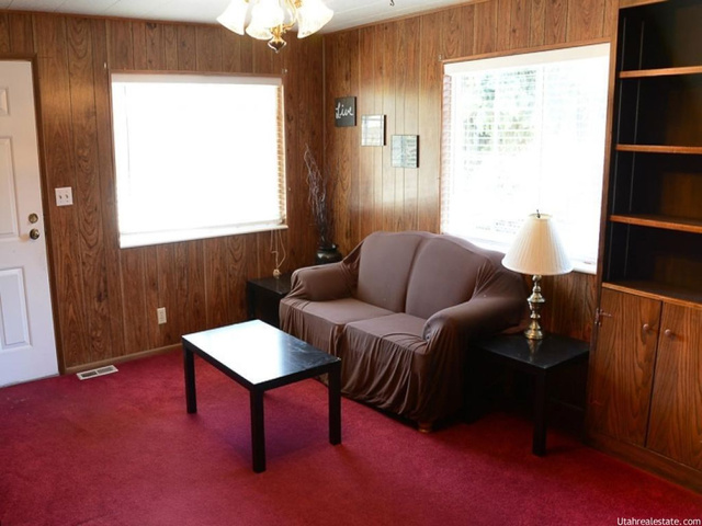 141 N 100 W, Hyrum, UT 84319 — photo 3