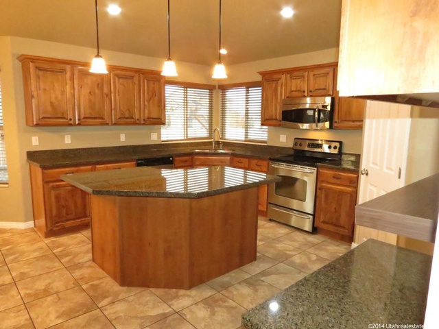 616 W 1950 S, Syracuse, UT 84075 — photo 4