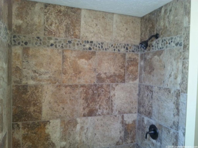 578 S 750 E, Bountiful, UT 84010 — photo 9