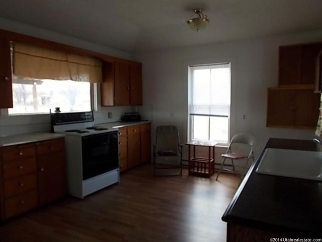 110 E 100 S, Joseph, UT 84739 — photo 2