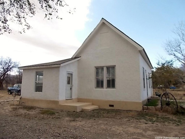 110 E 100 S, Joseph, UT 84739 — photo 9