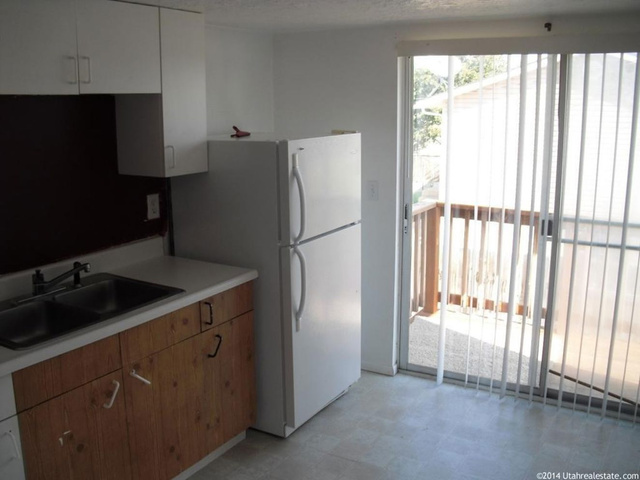 145 N 100 W, Fillmore, UT 84631 — photo 6