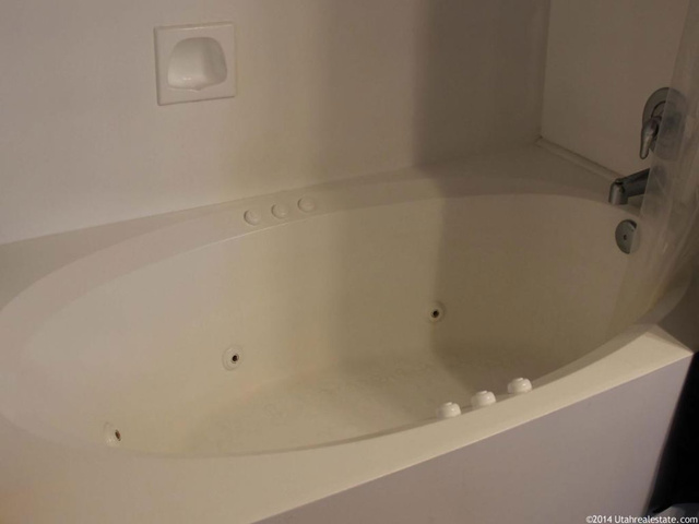961 N 950 E, Bountiful, UT 84010 — photo 10
