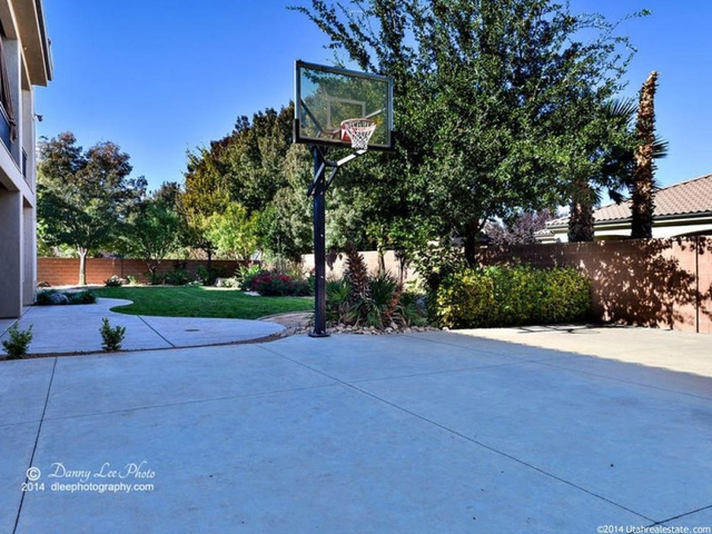 2515 E Lake Dr, St. George, UT 84790 — photo 2