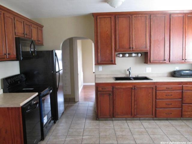 1925 S Main St, Bountiful, UT 84010 — photo 2