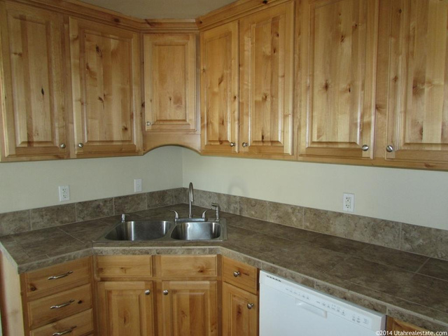 338 W 1300 N, Sunset, UT 84015 — photo 8