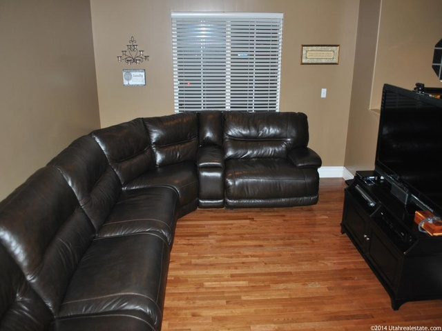 4708 S 3750 W, Roy, UT 84067 — photo 7