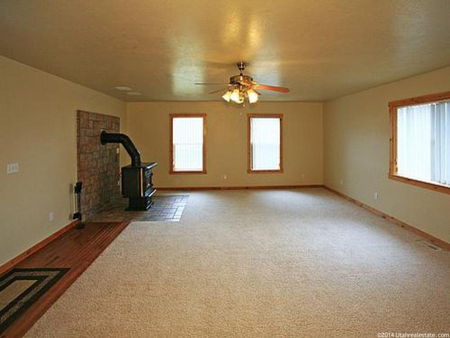 185 S 100 E, Fairview, UT 84629 — photo 6