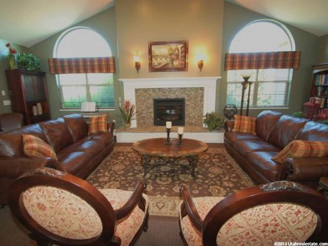 385 E 2280 N #D, North Logan, UT 84341 — photo 4